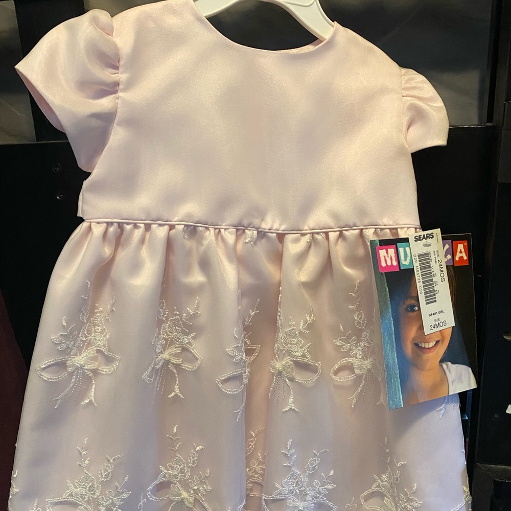 Infant Girl Formal Dress 💗